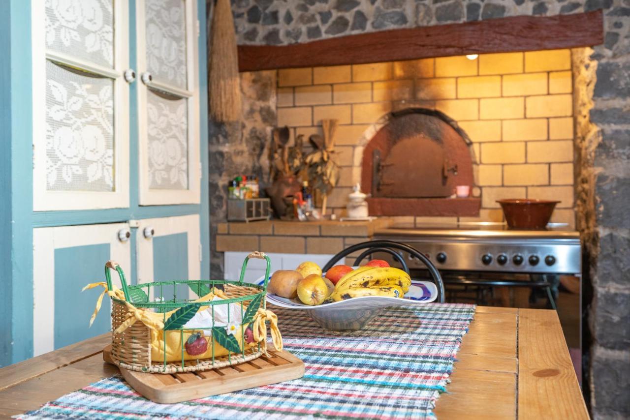 Cyane & Vigo'S Cottage, Caminho Do Massapez, N.º40アルコ・ダ・カリェタ エクステリア 写真