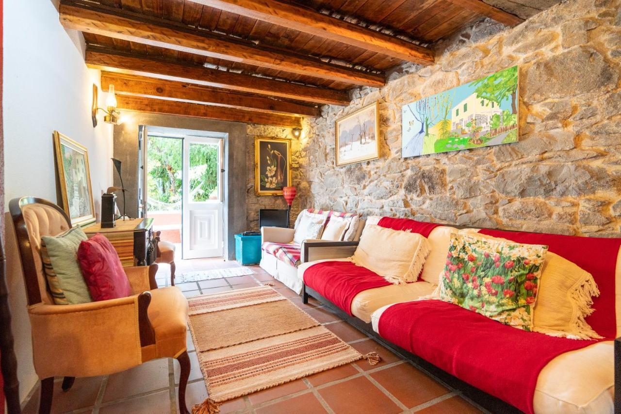 Cyane & Vigo'S Cottage, Caminho Do Massapez, N.º40アルコ・ダ・カリェタ エクステリア 写真
